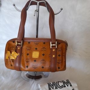 MCM Papillon Cognac